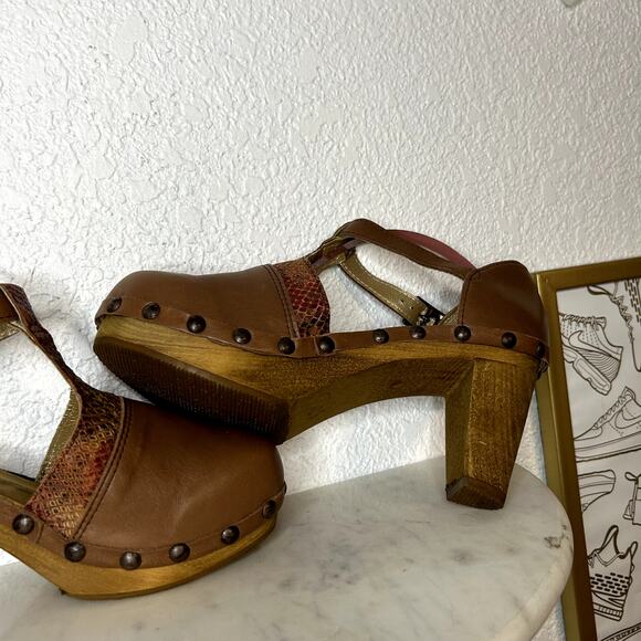 Sanita Danish Mary Jane Clog Womens Size 40 T Strap Camel Animal Print Brown - Picture 7 of 10